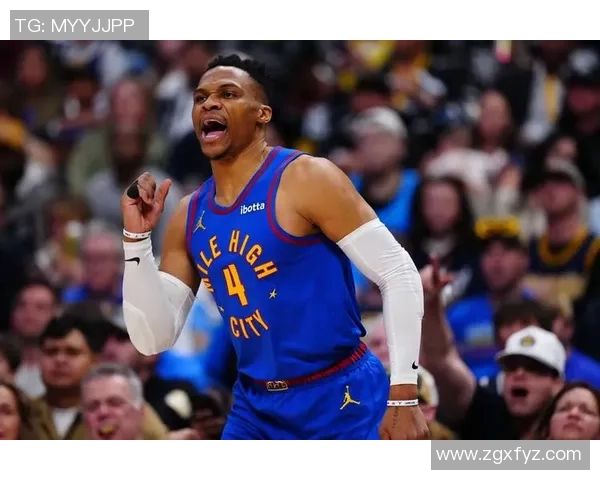 快船与掘金对决球员数据分析及表现评估