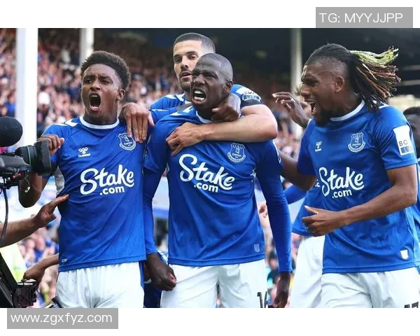 切尔西与曼联对决前瞻分析及赛事结果预测探讨 切尔西与曼联对决前瞻分析及赛事结果预测探讨