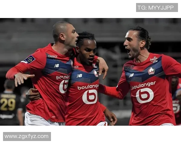 斯特拉斯与里尔激战正酣谁能在法甲赛场上笑到最后 斯特拉斯与里尔激战正酣谁能在法甲赛场上笑到最后